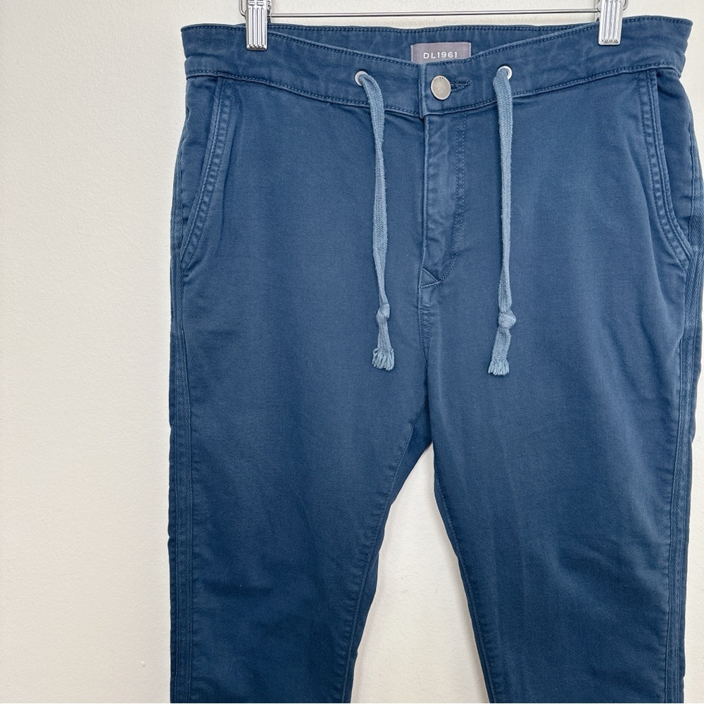 DL1961 Mens 31x30 Jay Blue Track Chino Zip Fly Pant - Picture 4 of 16
